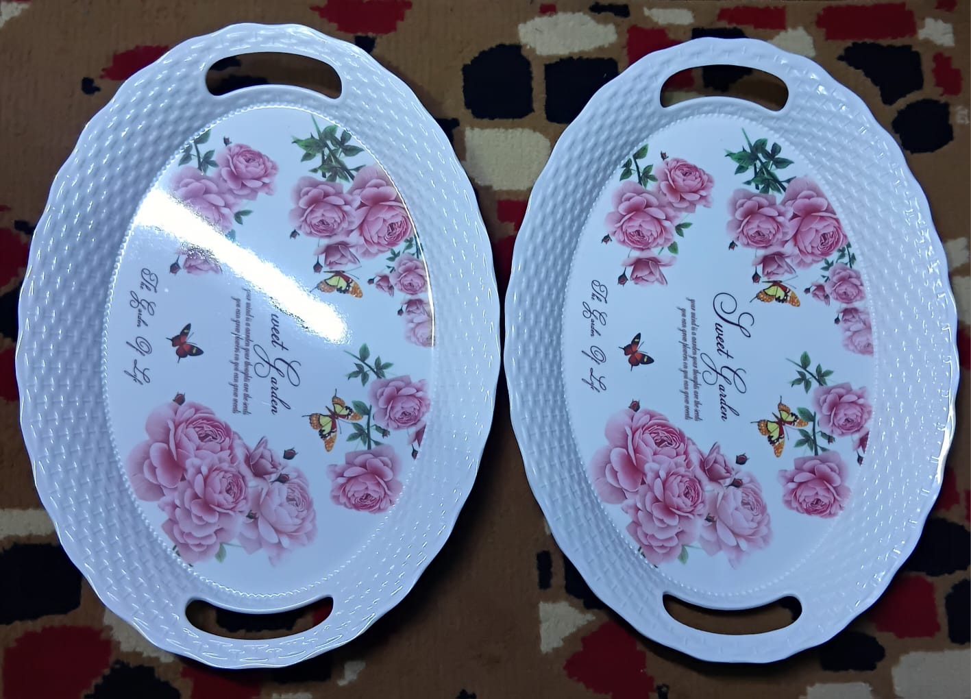 2 pcs Oval Melamine Trays.