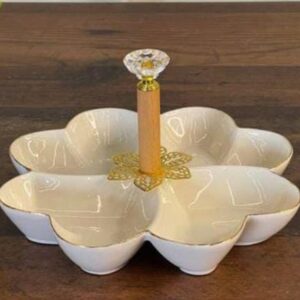 Segmented love snack   plate.