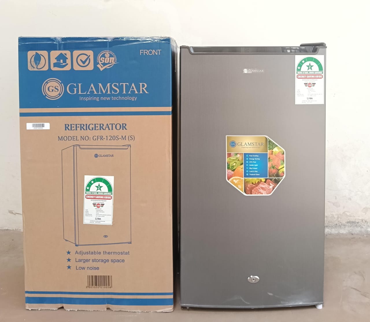 Glamstar SINGLE DOOR FRIDGE 90LITRES