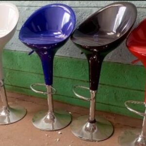 Adjustable bar stool