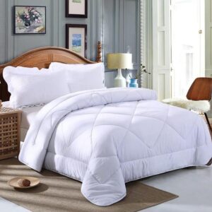 Binded white stripes duvets