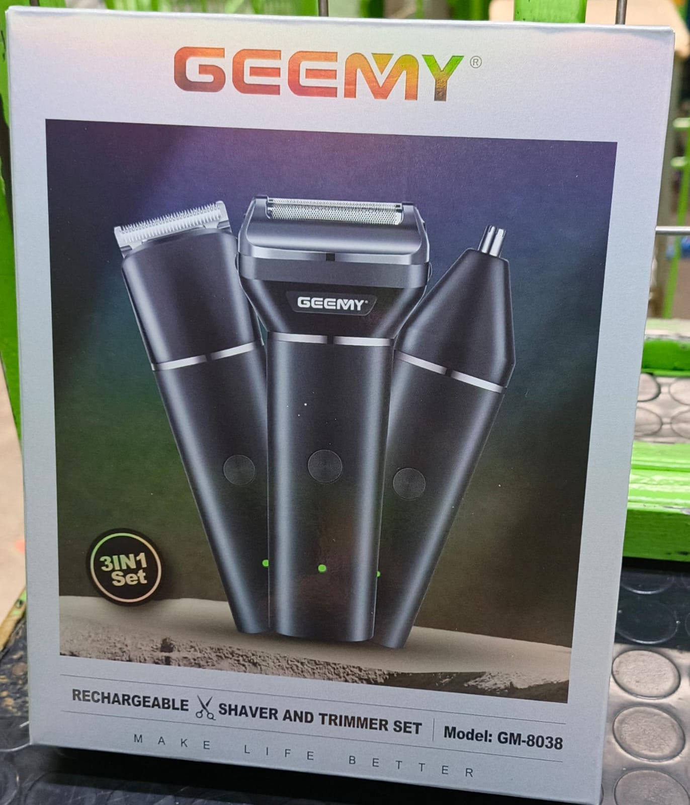 3 in 1 Rechargeable Shaver and Trimmer Set.
