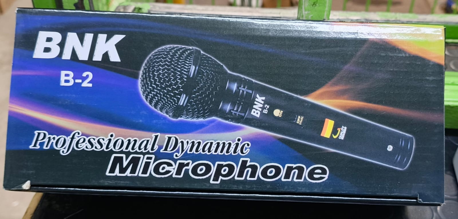 BNK B-2 Professional Dynamic Microphone.
