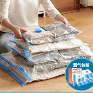 5pcs Vacuum Storage Bags plus Pump.
