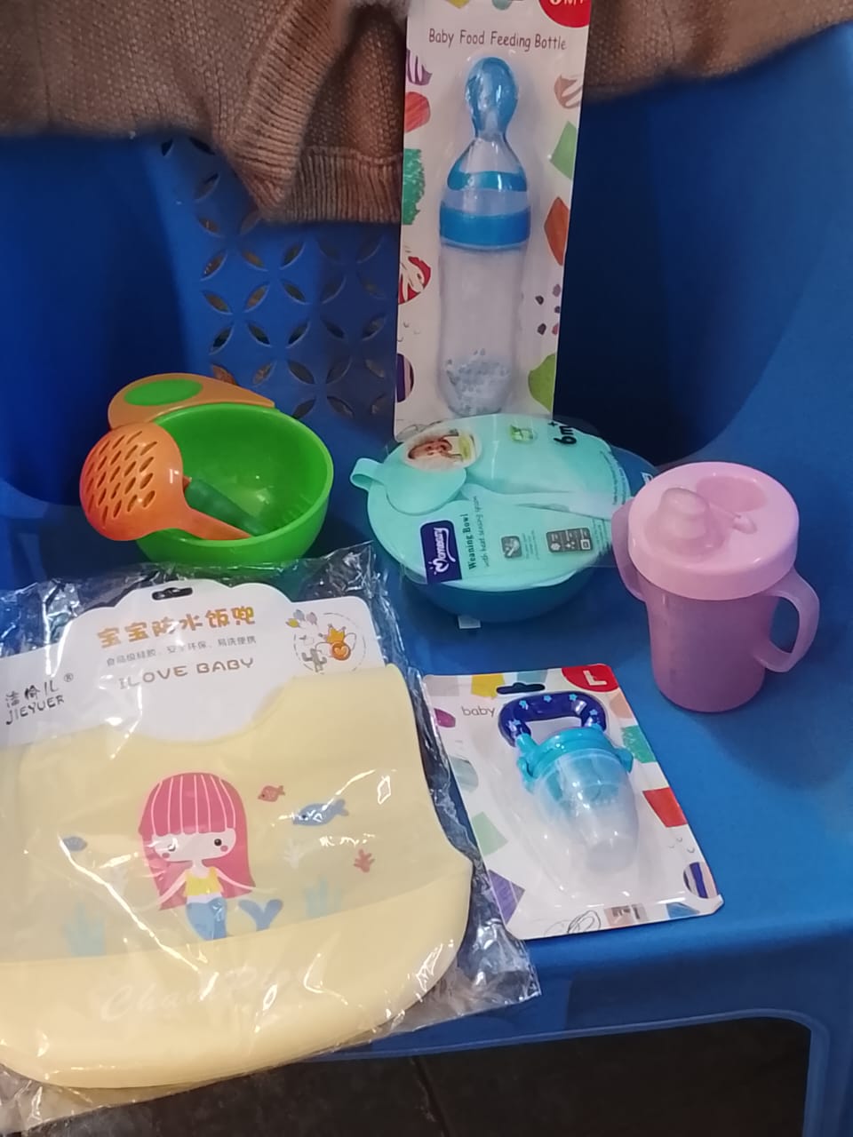 Weaning set